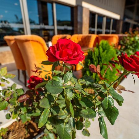 New Karaman Hotel Екстериор снимка